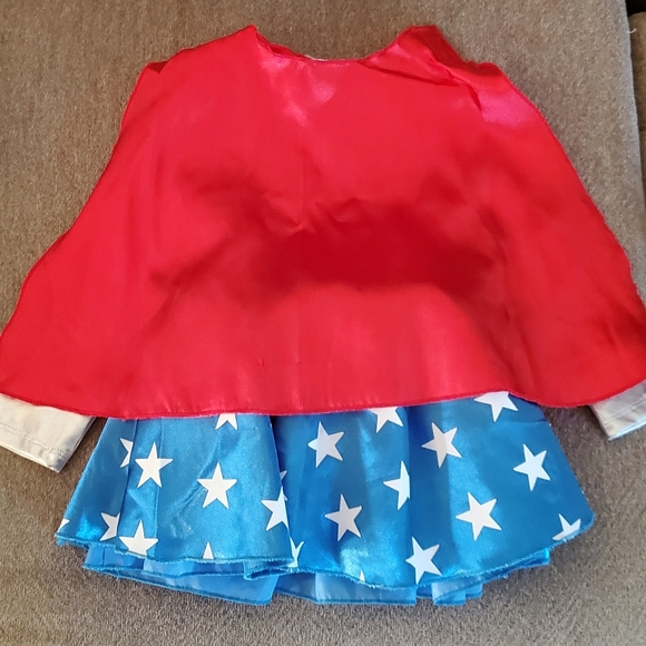 **Last chance!**Wonder Woman infant costume - Picture 3 of 8
